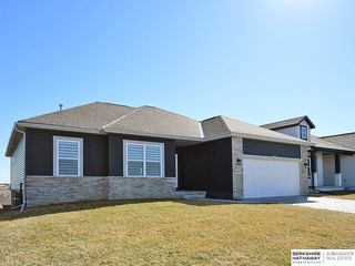 5613 N 179th Street, Omaha, NE 68116