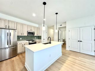 2300 Richmond St Avenue 338, Houston, TX 77098