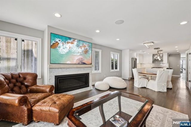 746 Undercliff Avenue B, Edgewater, NJ 07020