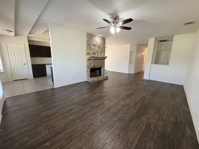21622 Boggy Ford RD, Lago Vista, TX 78645