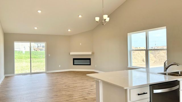 2259 LaTour Drive, Shakopee, MN 55379