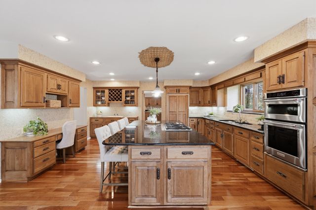 9256 Fenton Road, Grand Blanc, MI 48439