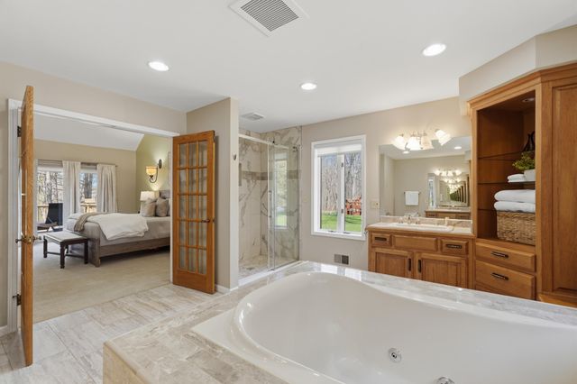 9256 Fenton Road, Grand Blanc, MI 48439