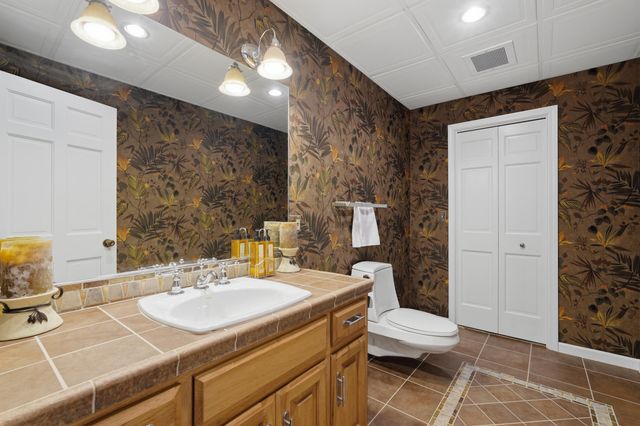 9256 Fenton Road, Grand Blanc, MI 48439