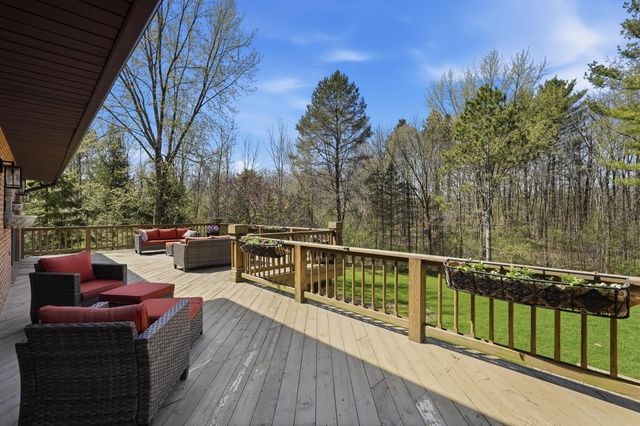 9256 Fenton Road, Grand Blanc, MI 48439