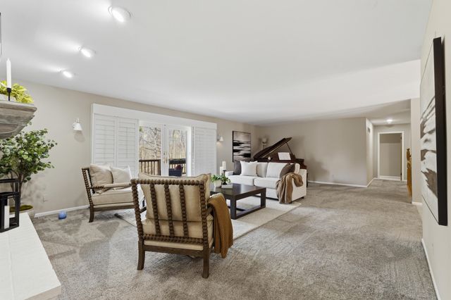 9256 Fenton Road, Grand Blanc, MI 48439