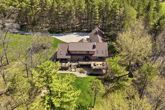 9256 Fenton Road, Grand Blanc, MI 48439