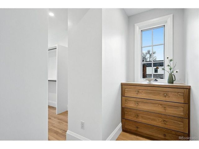 525 S High St, Denver, CO 80209