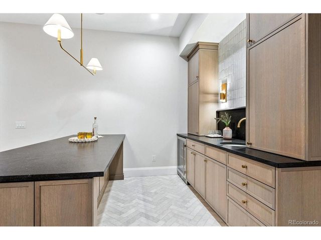 525 S High St, Denver, CO 80209