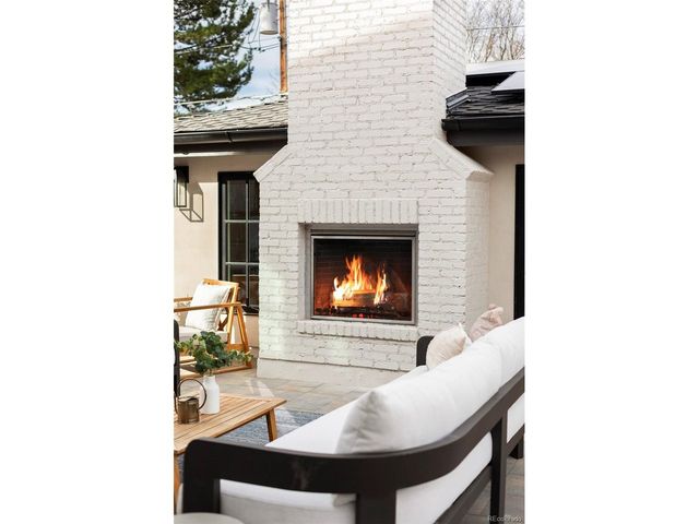 525 S High St, Denver, CO 80209