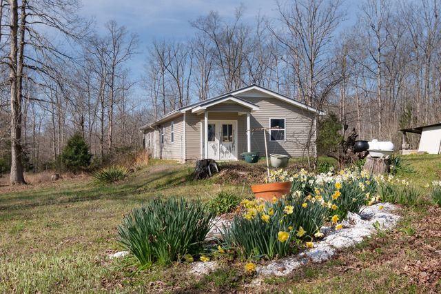 1300 New Sheboss Road, Duck River, TN 38454