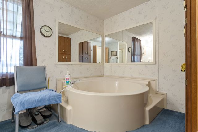 1300 New Sheboss Road, Duck River, TN 38454