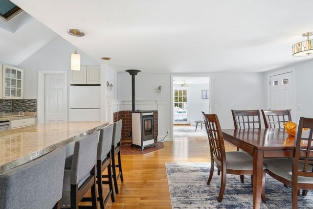 18 King Phillips Path, Duxbury, MA 02332