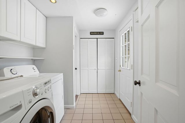 18 King Phillips Path, Duxbury, MA 02332