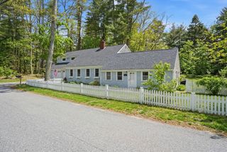 18 King Phillips Path, Duxbury, MA 02332
