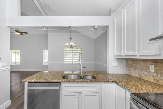 2931 SHANNON CIRCLE, Palm Harbor, FL 34684