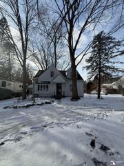 10484 Quirk Street, Van Buren Twp, MI 48111