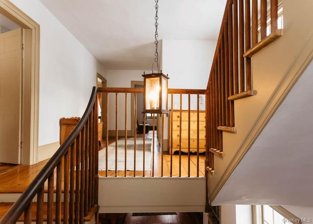 1193 Albany Post Road, Gardiner, NY 12525