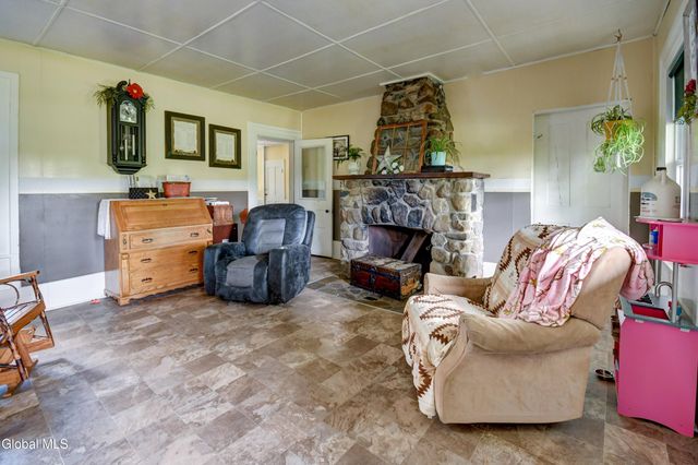 180 Indian Trail, Fort Plain, NY 13339