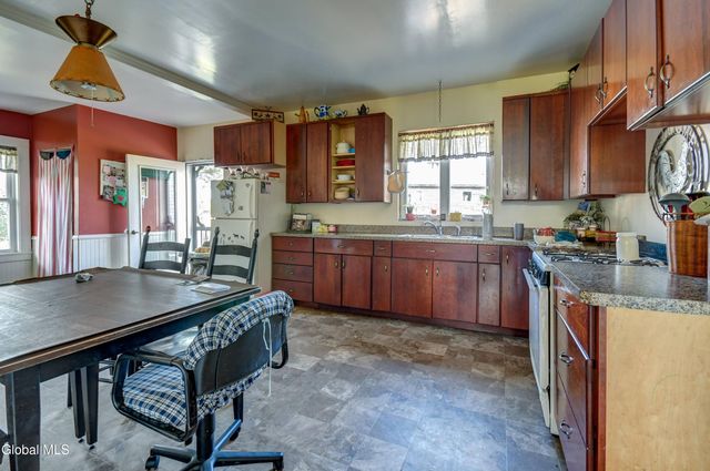 180 Indian Trail, Fort Plain, NY 13339