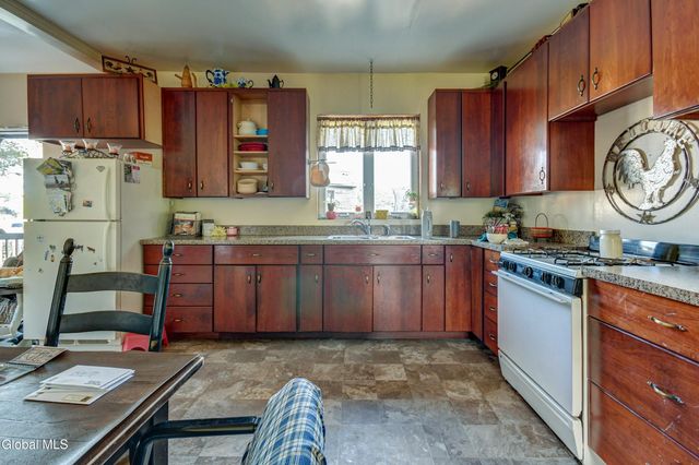 180 Indian Trail, Fort Plain, NY 13339