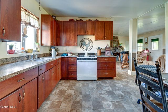 180 Indian Trail, Fort Plain, NY 13339