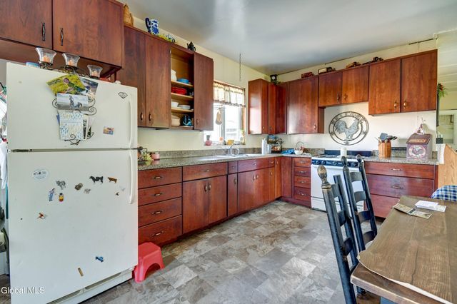 180 Indian Trail, Fort Plain, NY 13339