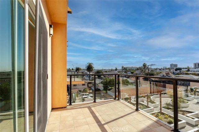 1598 Long Beach 407, Long Beach, CA 90813