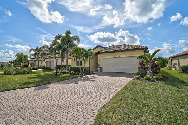 10124 MARBELLA DRIVE, Bradenton, FL 34211