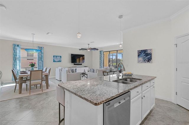 10124 MARBELLA DRIVE, Bradenton, FL 34211