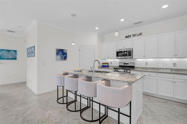10124 MARBELLA DRIVE, Bradenton, FL 34211