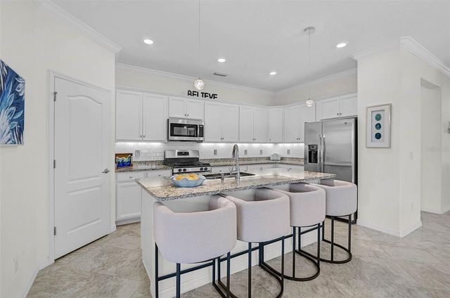 10124 MARBELLA DRIVE, Bradenton, FL 34211