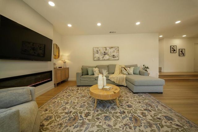 4833 Claremont Park Court, Fremont, CA 94538