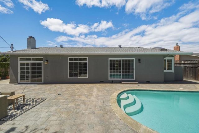 4833 Claremont Park Court, Fremont, CA 94538