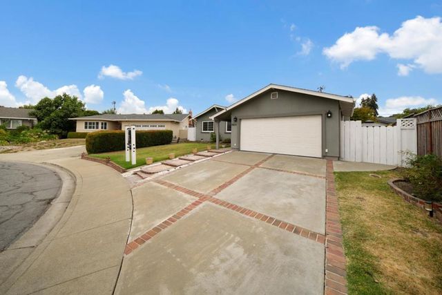 4833 Claremont Park Court, Fremont, CA 94538