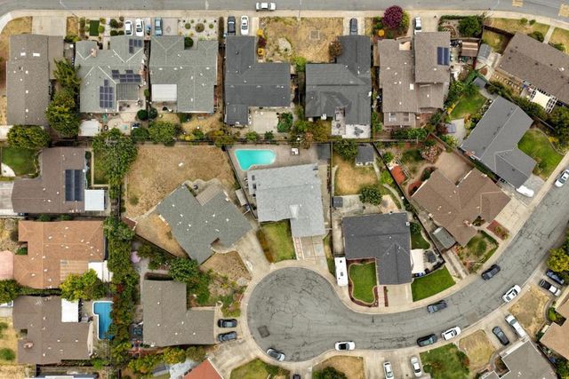 4833 Claremont Park Court, Fremont, CA 94538