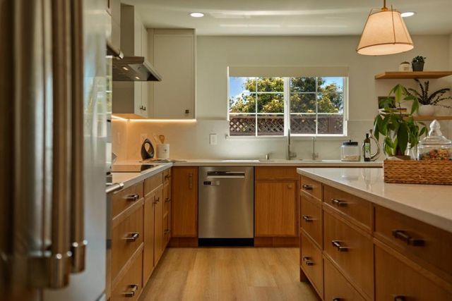 4833 Claremont Park Court, Fremont, CA 94538