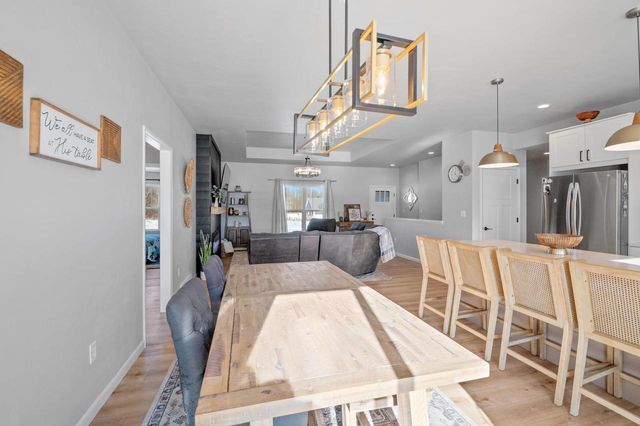 2885 T BERG CIRCLE, Abrams, WI 54101