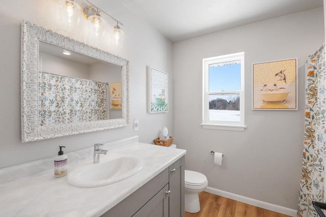 2885 T BERG CIRCLE, Abrams, WI 54101