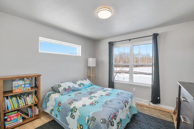 2885 T BERG CIRCLE, Abrams, WI 54101