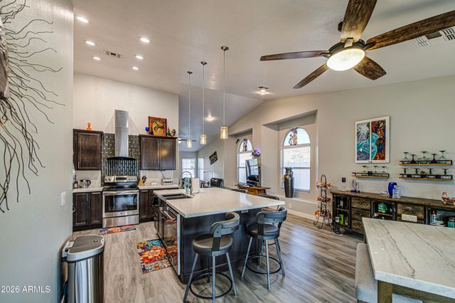 815 W Geronimo Street, Chandler, AZ 85225