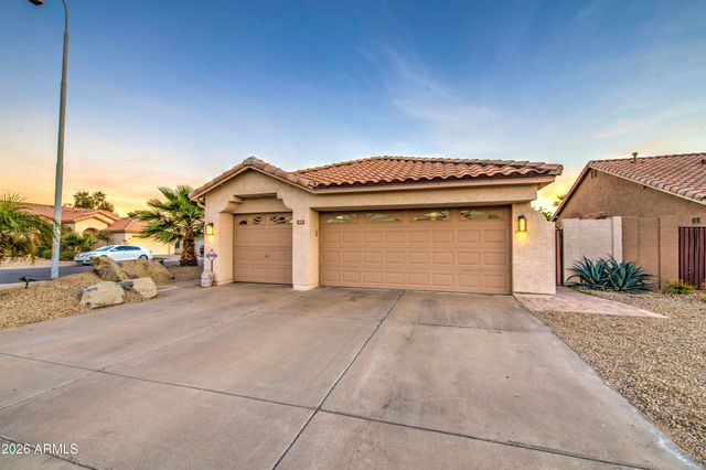 815 W Geronimo Street, Chandler, AZ 85225