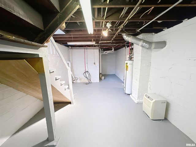 1638 20TH Avenue, Moline, IL 61265