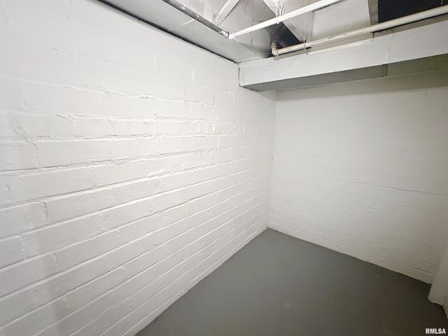 1638 20TH Avenue, Moline, IL 61265