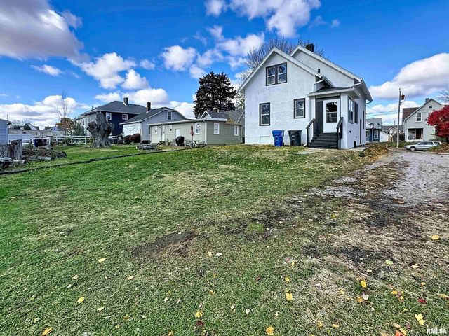 1638 20TH Avenue, Moline, IL 61265