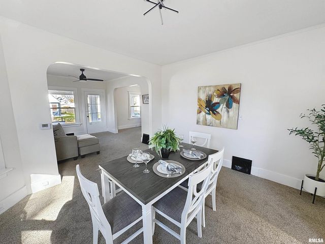 1638 20TH Avenue, Moline, IL 61265