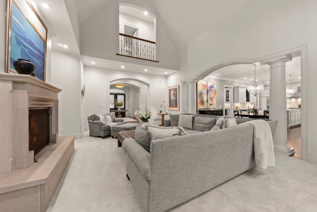 2060 Fontenay Place, Upper Arlington, OH 43220