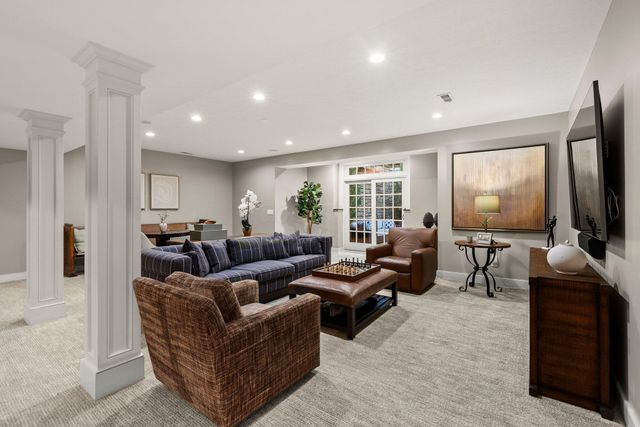 2060 Fontenay Place, Upper Arlington, OH 43220