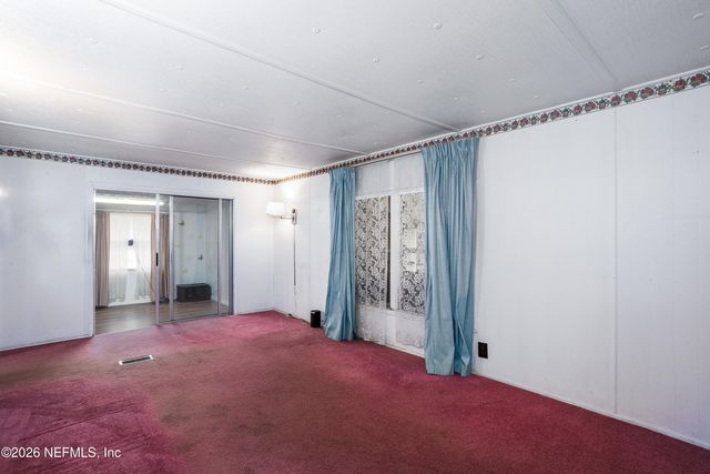 86681 HESTER Drive, Yulee, FL 32097