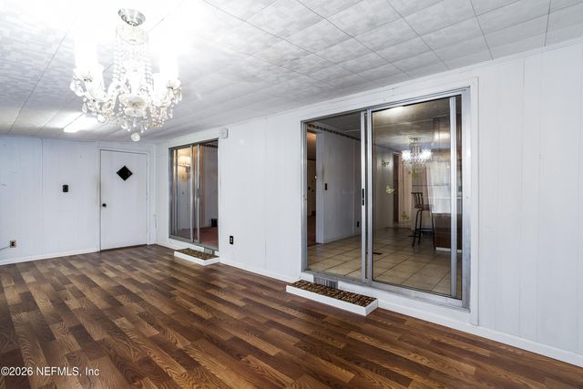 86681 HESTER Drive, Yulee, FL 32097